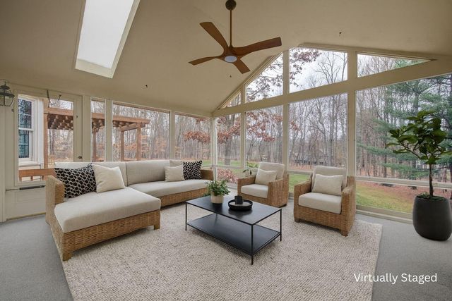 410 Fern Hill Drive, Granville, OH 43023