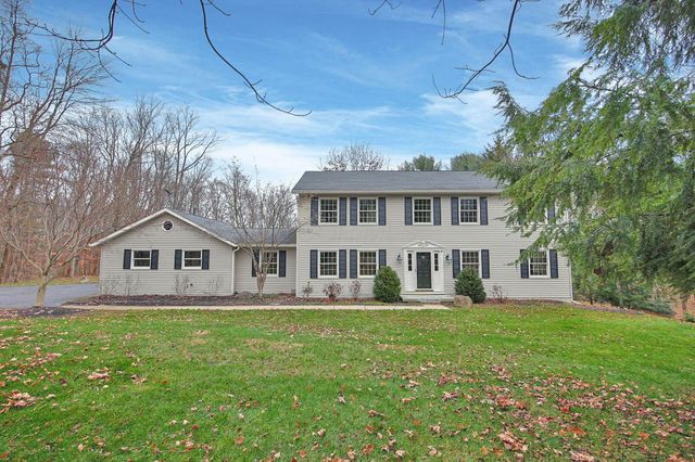 410 Fern Hill Drive, Granville, OH 43023