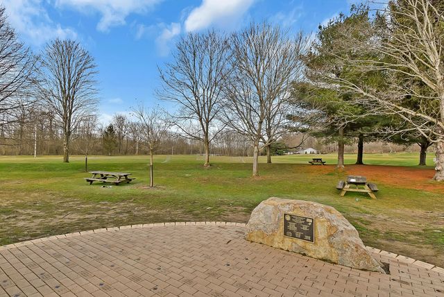 410 Fern Hill Drive, Granville, OH 43023