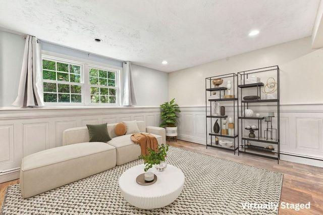 105 Dodd Drive, Holliston, MA 01746