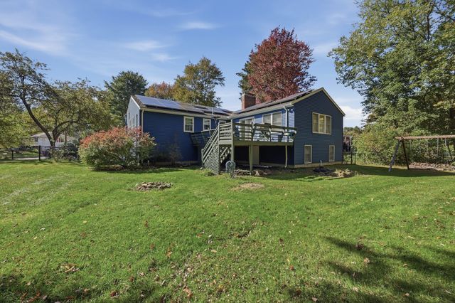 105 Dodd Drive, Holliston, MA 01746