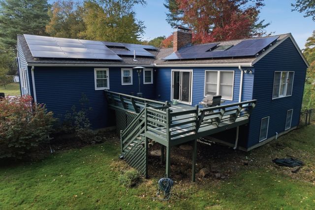 105 Dodd Drive, Holliston, MA 01746