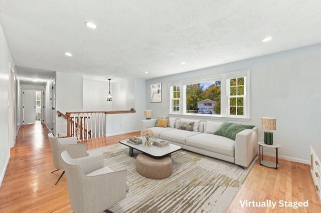 105 Dodd Drive, Holliston, MA 01746