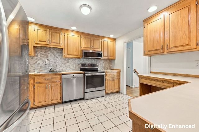 105 Dodd Drive, Holliston, MA 01746