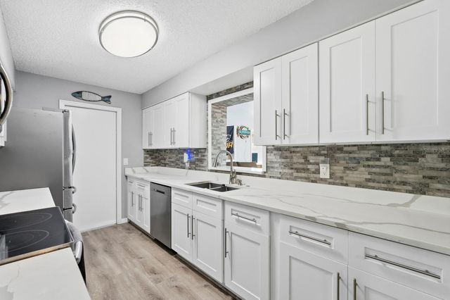 3314 TRAVELERS PALM DRIVE, Edgewater, FL 32141