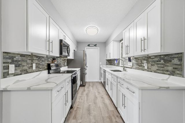 3314 TRAVELERS PALM DRIVE, Edgewater, FL 32141