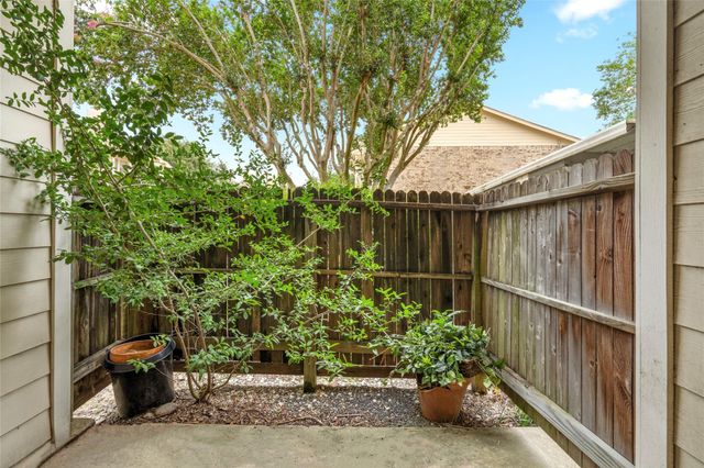 7575 Cambridge Street 1201, Houston, TX 77054
