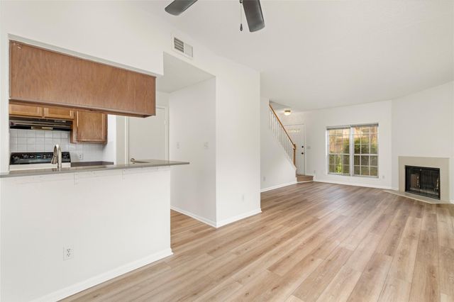 7575 Cambridge Street 1201, Houston, TX 77054