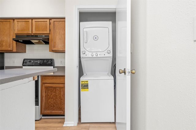 7575 Cambridge Street 1201, Houston, TX 77054