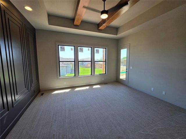 23905 W 112th Terrace, Olathe, KS 66061