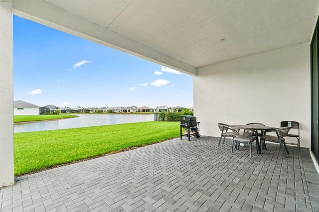 11356 SW Pietra Way, Port St. Lucie, FL 34987
