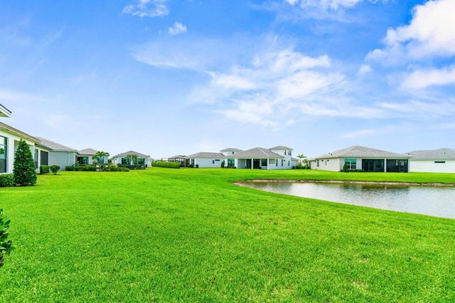 11356 SW Pietra Way, Port St. Lucie, FL 34987