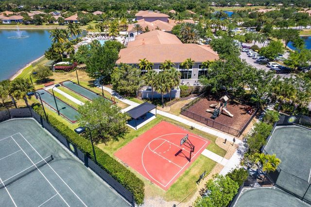 11356 SW Pietra Way, Port St. Lucie, FL 34987