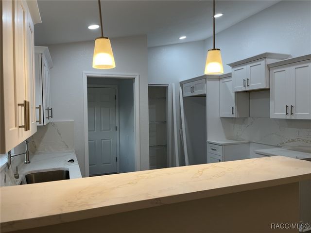 35 Sequoia Trail, Ocklawaha, FL 32179