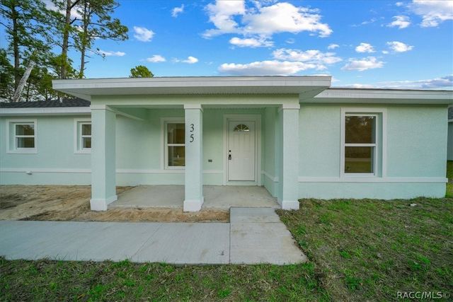 35 Sequoia Trail, Ocklawaha, FL 32179