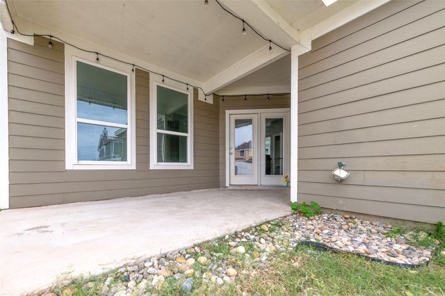 1009 Providence Boulevard, Providence Village, TX 76227