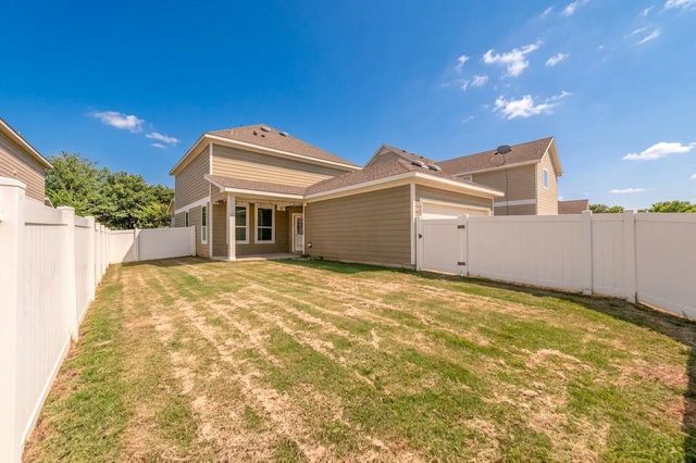 1009 Providence Boulevard, Providence Village, TX 76227