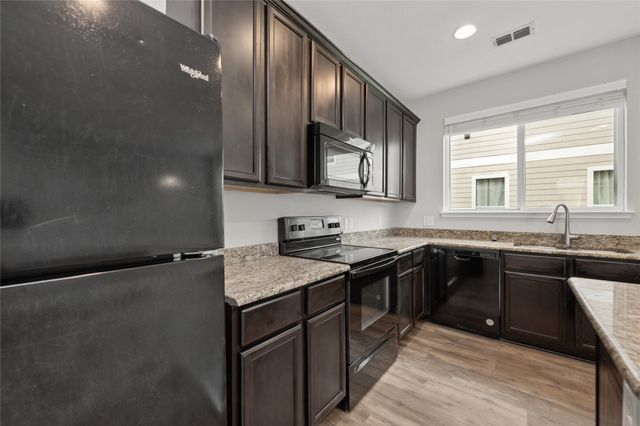 1009 Providence Boulevard, Providence Village, TX 76227