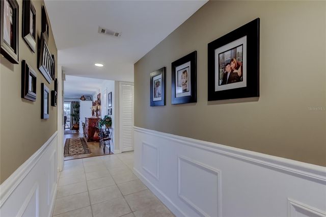 9450 HARBOR GREENS WAY 301, Seminole, FL 33776