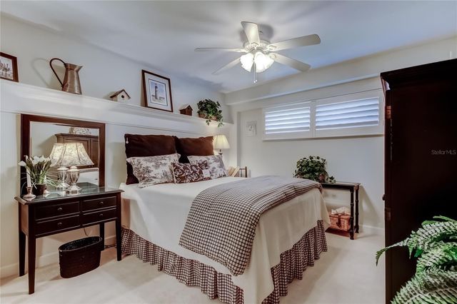 9450 HARBOR GREENS WAY 301, Seminole, FL 33776