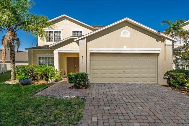 1202 CUMBRIAN LAKES COURT, Kissimmee, FL 34746