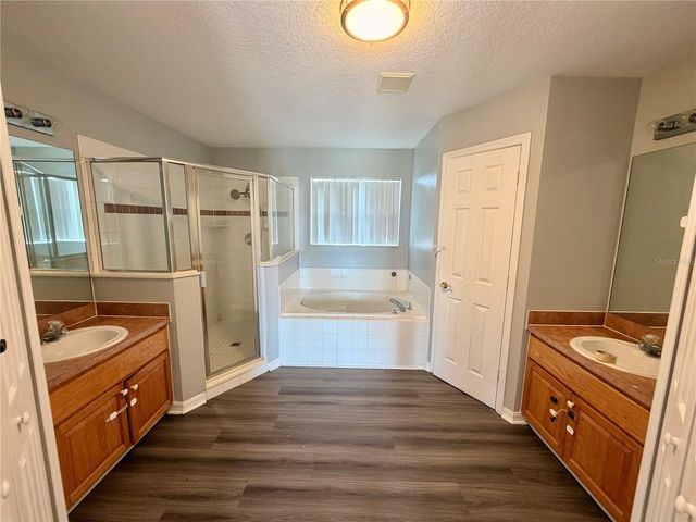 1202 CUMBRIAN LAKES COURT, Kissimmee, FL 34746