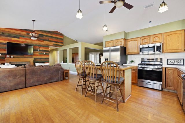 11317 Wild Oak Dr, Oakdale, CA 95361