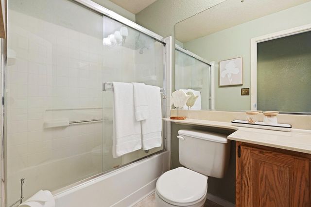 11317 Wild Oak Dr, Oakdale, CA 95361