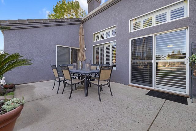 11317 Wild Oak Dr, Oakdale, CA 95361