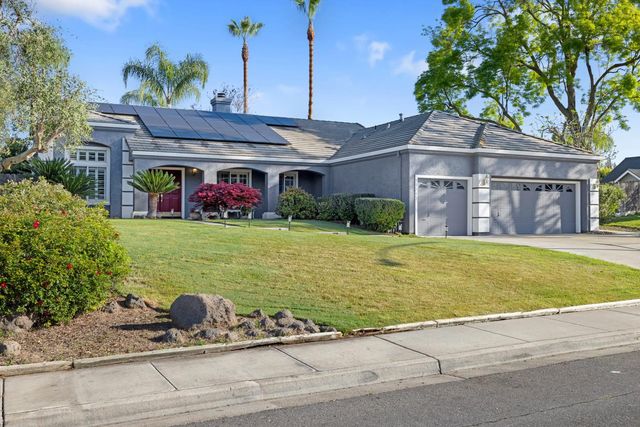 11317 Wild Oak Dr, Oakdale, CA 95361