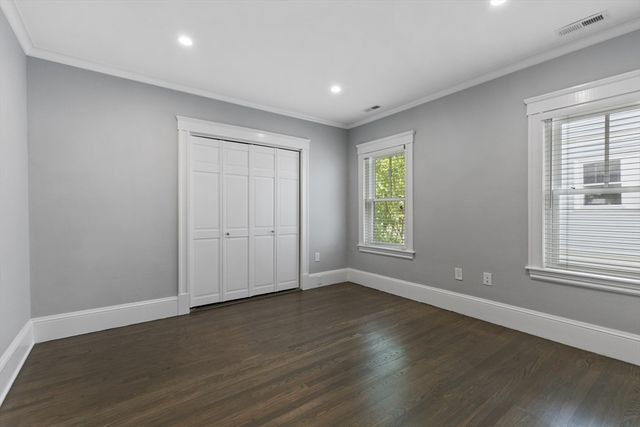 61 Huron Avenue, Cambridge, MA 02138