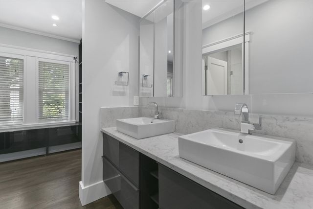 61 Huron Avenue, Cambridge, MA 02138