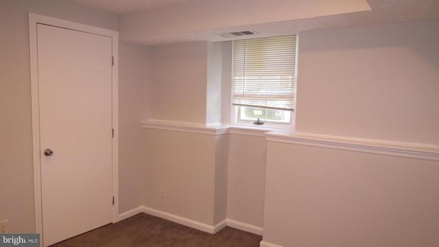 93 KENWOOD DR, Sicklerville, NJ 08081
