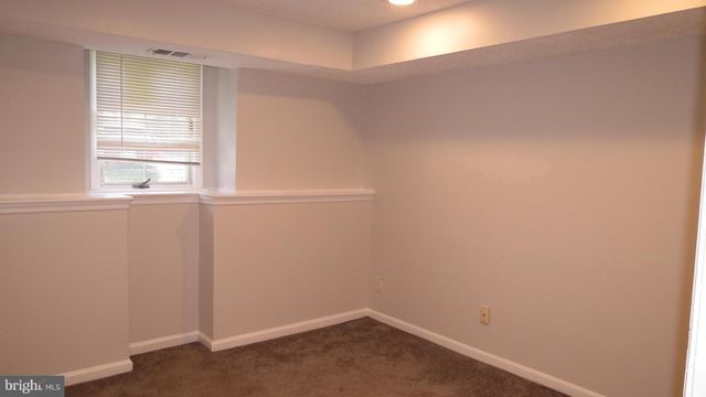 93 KENWOOD DR, Sicklerville, NJ 08081