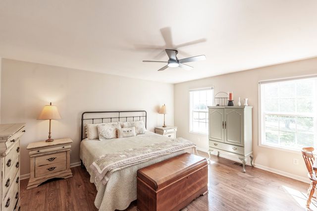 531 Governor Hall Rd, Castalian Springs, TN 37031