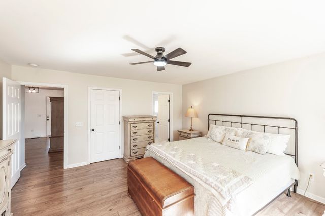 531 Governor Hall Rd, Castalian Springs, TN 37031