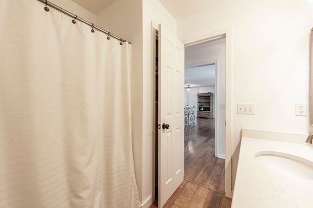 531 Governor Hall Rd, Castalian Springs, TN 37031