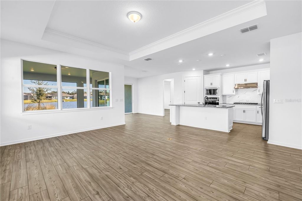 Image 13 of property listing at 9135 BARRIER COAST TRAIL, Parrish, FL 34219