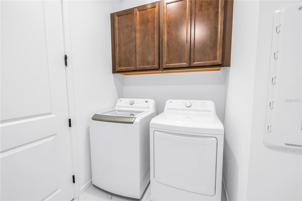 Image 35 of property listing at 9135 BARRIER COAST TRAIL, Parrish, FL 34219