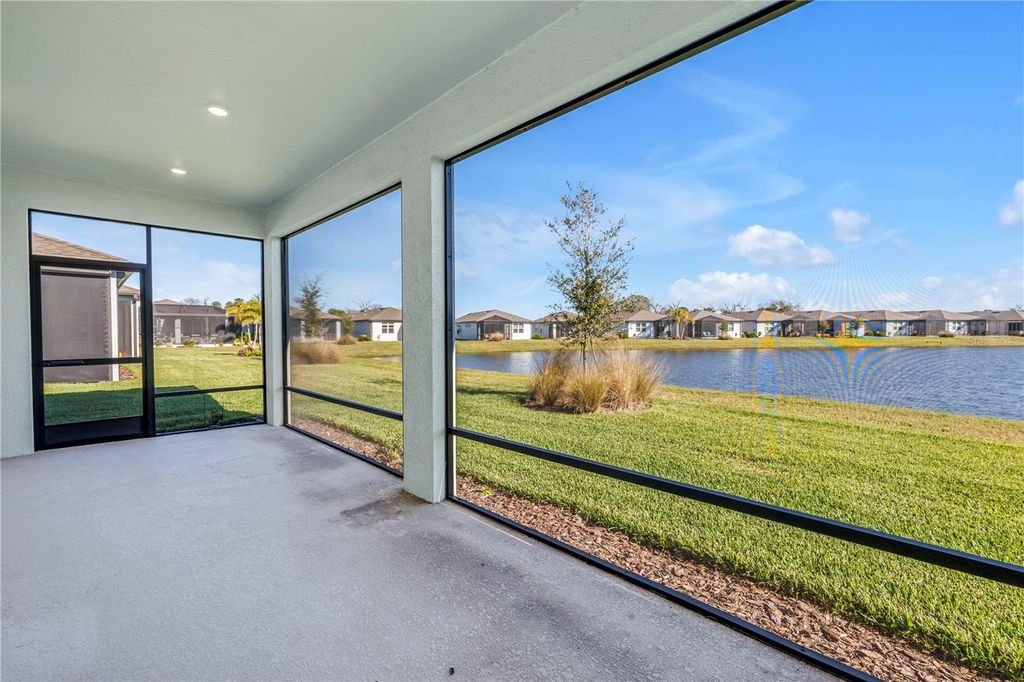 Image 5 of property listing at 9135 BARRIER COAST TRAIL, Parrish, FL 34219