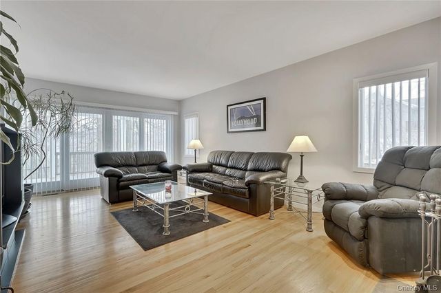 99 Summit Avenue, Central Valley, NY 10917