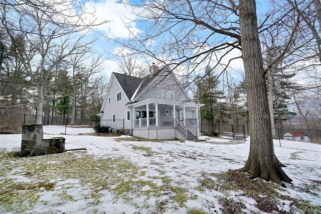 99 Summit Avenue, Central Valley, NY 10917