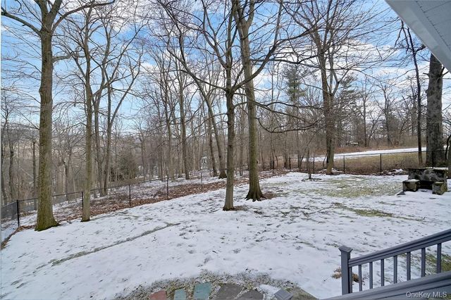 99 Summit Avenue, Central Valley, NY 10917