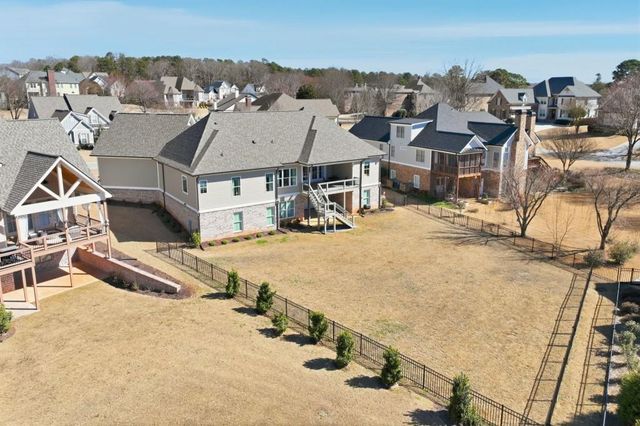 33 Baker Pond Court, Jefferson, GA 30549