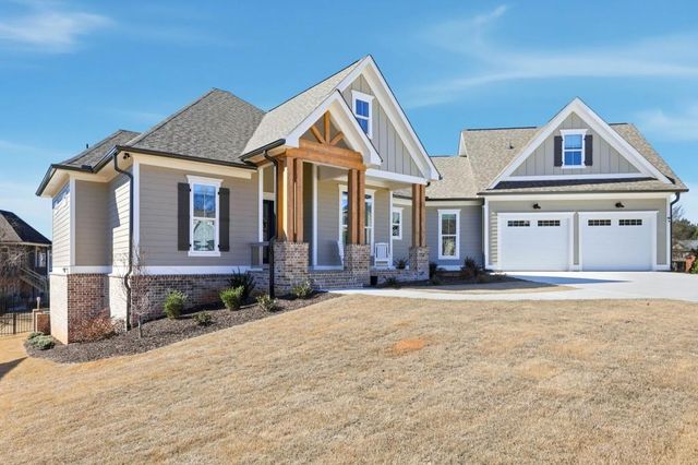 33 Baker Pond Court, Jefferson, GA 30549