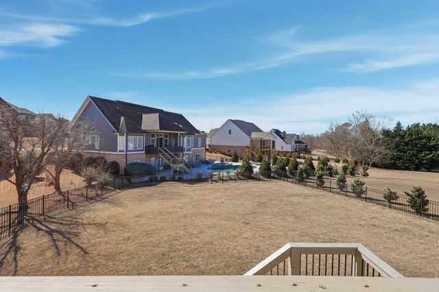 33 Baker Pond Court, Jefferson, GA 30549
