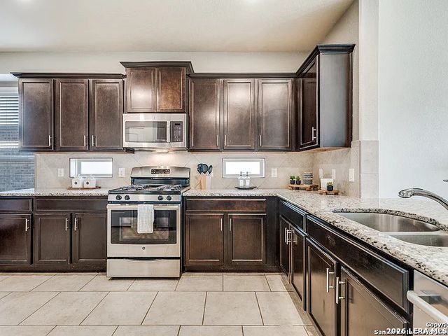14218 Saratoga, San Antonio, TX 78254