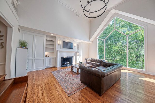217 Pine Grove Ct, Marshall, PA 15005