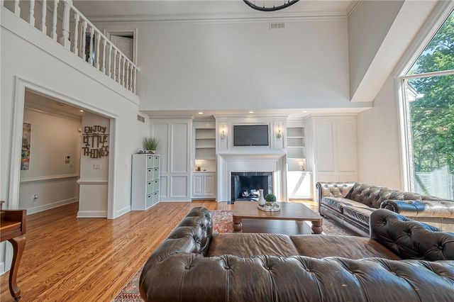 217 Pine Grove Ct, Marshall, PA 15005