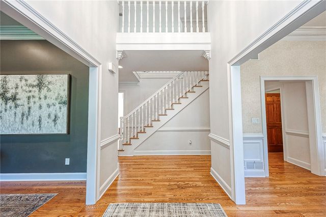 217 Pine Grove Ct, Marshall, PA 15005